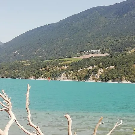 Proche Des Passerelles Et Du De Monteynard * Saint-Martin-de-la-Cluze